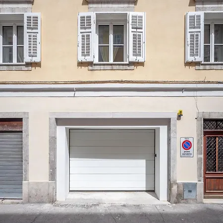 Machiavelli - Affitti Brevi Italia * ترييستي